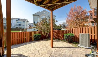 43903 THORNCROFT Ter, Ashburn, VA 20148