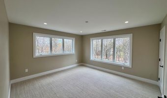 101 Lindbergh Cir, Albrightsville, PA 18210