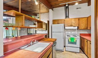 883 S 57TH St, Springfield, OR 97478