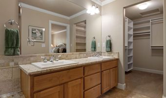 19350 SW Laurelhurst Way, Bend, OR 97702