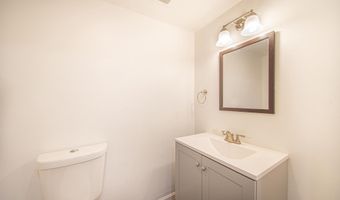 11 N EAST Ave, Baltimore, MD 21224