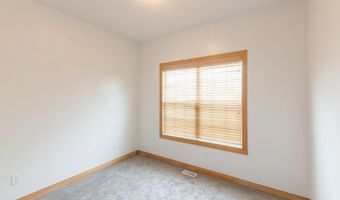 2227 4th Ave SE, Altoona, IA 50009