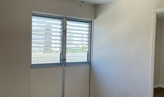 509 University Ave 1001, Honolulu, HI 96826