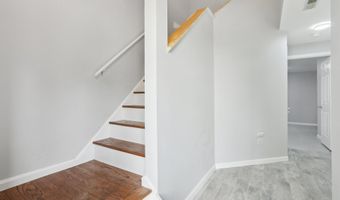 14 South St 20, Danbury, CT 06810