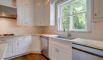 2008 CHESAPEAKE Rd, Annapolis, MD 21409