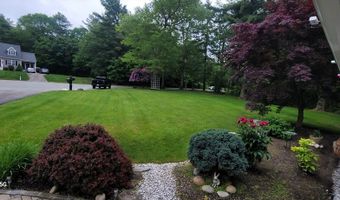 23 Elmwood Dr, Berkley, MA 02779