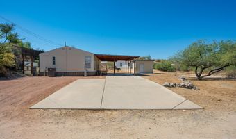 19725 E SQUAW VALLEY Dr, Black Canyon City, AZ 85324