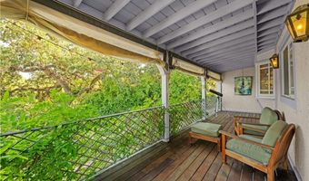 5920 Colodny Dr, Agoura Hills, CA 91301
