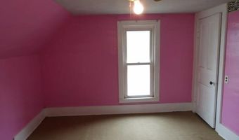 1138 E Hunt St, Adrian, MI 49221
