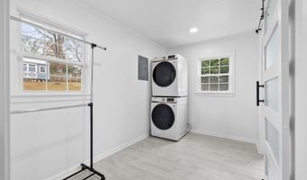 208 Huntington Dr, Anderson, SC 29625