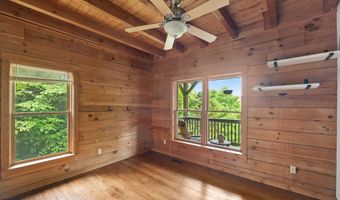 21179 Green Spring Rd, Abingdon, VA 24211