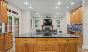 64100 E RELTON Ln, Brightwood, OR 97011