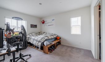 411 Calabrese St, Fallbrook, CA 92028