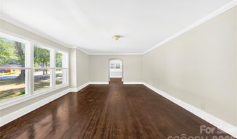 4418 N Sharon Amity Rd, Charlotte, NC 28205