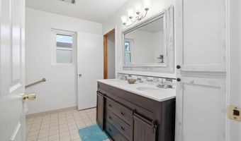 7208 Hampton Dr, Biloxi, MS 39532