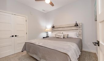 570 Linden Dr. 204, Arnolds Park, IA 51331