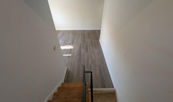 6327 WILLOWOOD Ln, Alexandria, VA 22310