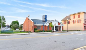 312 W Main St, Anna, OH 45302