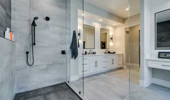 2813 Red Springs Dr, Las Vegas, NV 89135