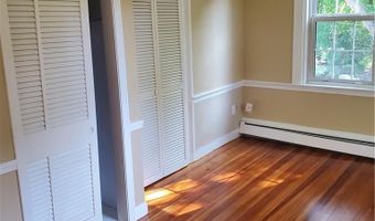 48 Constitution St 2, Bristol, RI 02809