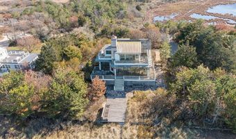 30 Private Rd, Amagansett, NY 11944