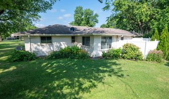 1926 Southwoods Rd, Anderson, IN 46012