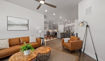 4044 SADDLEBACK Ln, Cheyenne, WY 82001