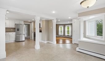 27 Haverhill Rd B, Amesbury, MA 01913
