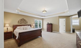 105 Morning Mist Dr, Aliquippa, PA 15001