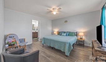 813 Yorkshire Dr, Albemarle, NC 28001