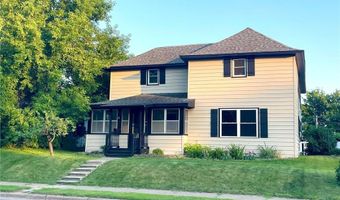 415 2nd St NW, Aitkin, MN 56431