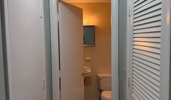 39 Linden St 32, Boston, MA 02135