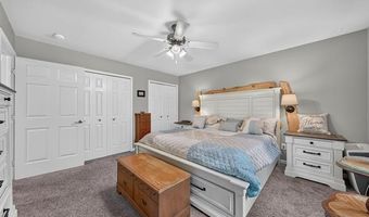7774 E Ridge Dr, Almont, MI 48003