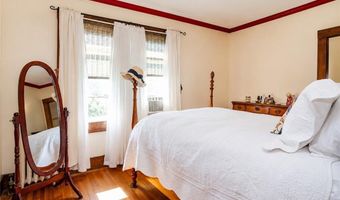 113 Beckwith St, Cranston, RI 02910