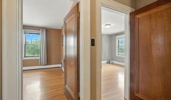 3191 Glenmore Ave, Cincinnati, OH 45211
