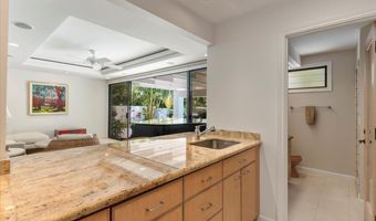 3933 Wailea Ekolu Pl, Kihei, HI 96753