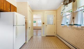 59 Marston St, Auburn, ME 04210
