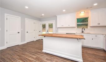 128 BROOKSIDE Dr, Alexander City, AL 35010