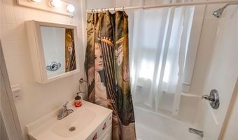 504 Goodfellow Ave, Alton, IL 62002