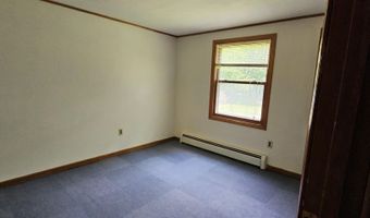 36 Brimstone Corner Rd, Antrim, NH 03440