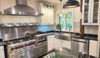 1407 Whittier Hl, Cabot, VT 05647