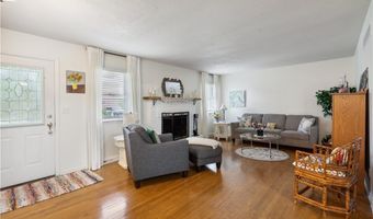 2113 N 155th St, Basehor, KS 66007
