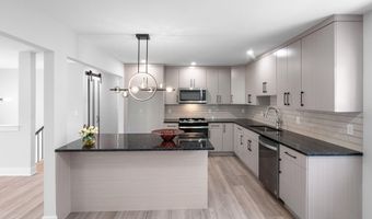 70 Mallard Rd, Bayville, NJ 08721