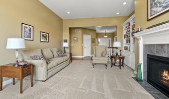 2111 Bunker Ct, Auburn, IN 46706