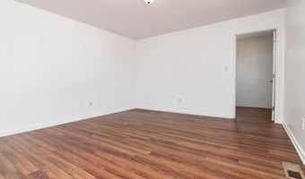 235 W 10 St, Laurel, DE 19956