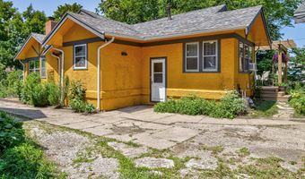 920 Clark Ave, Ames, IA 50010