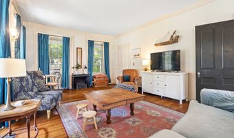 31 Canterbury Rd, Brooklyn, CT 06234