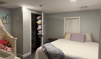35 High St, Burrillville, RI 02859