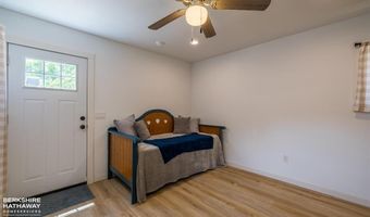 932 Cody Ave, Cody, WY 82414