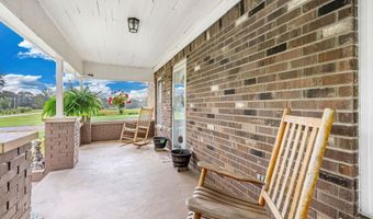 6829 Highpoint Rd, Albertville, AL 35950